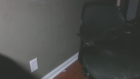 Snapshot of zerozero5555 chatting on February 17, 10:58 pm bambi cumslut online show from February 17, 10:58 pm