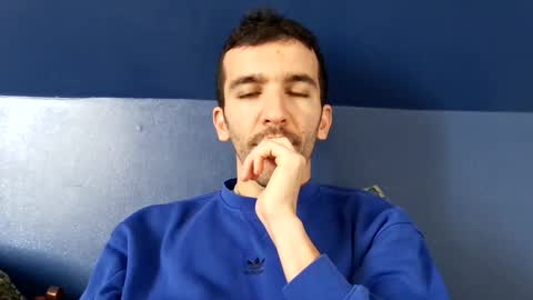 zom online show from October 25, 1:24 pm