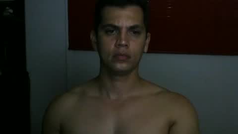 zoro_00 online show from January 11, 1:43 am