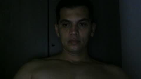 zoro_00 online show from August 4, 1:33 am