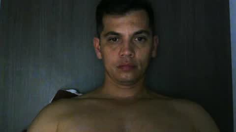 zoro_00 online show from July 23, 1:58 am