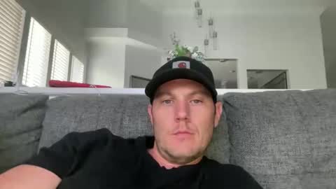 Snapshot of zx6r1287 chatting on October 30, 1:34 pm zx6r1287 online show from October 30, 1:34 pm