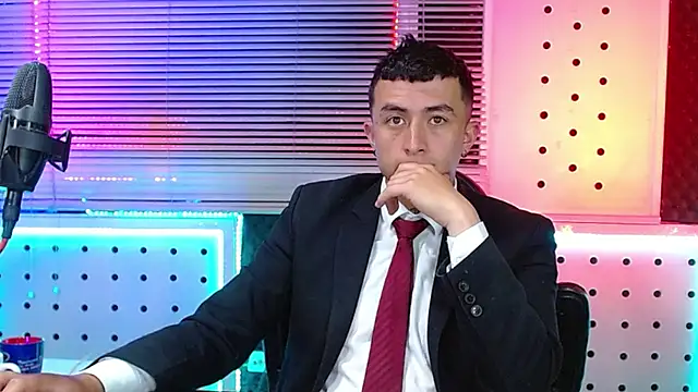 Darko0717 online show from March 15, 4:35 pm