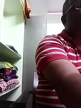 StarPacifist6 online show from December 15, 3:31 pm