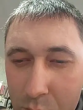 Snapshot of tores992 chatting on September 25, 12:37 pm tores992 online show from September 25, 12:37 pm