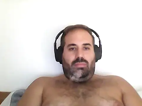 Snapshot of The_Masterxxx14 chatting on September 13, 12:17 pm The Masterxxx14 online show from September 13, 12:17 pm