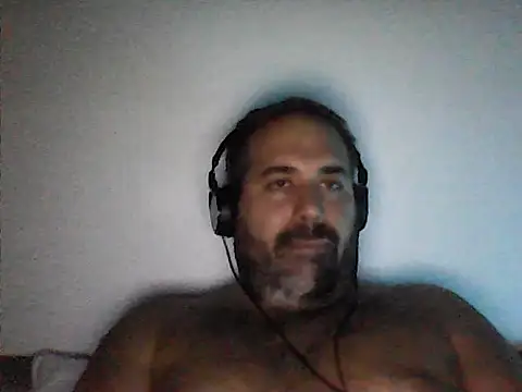 Snapshot of The_Masterxxx14 chatting on September 15, 9:38 pm The Masterxxx14 online show from September 15, 9:38 pm
