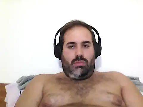 Snapshot of The_Masterxxx14 chatting on October 23, 10:24 pm The Masterxxx14 online show from October 23, 10:24 pm