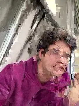 ETHAN MOORE online show from September 16, 1:01 pm