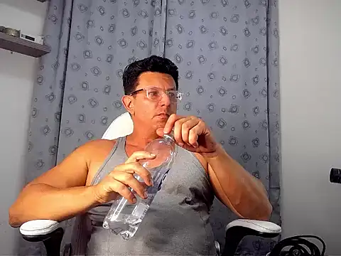 pedropicapi online show from November 6, 3:09 am