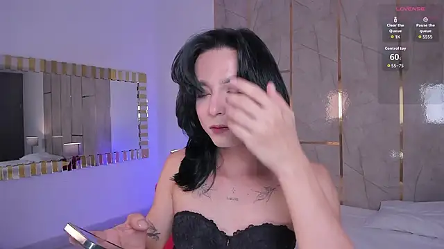 Jiggly   online show from March 2, 4:01 am