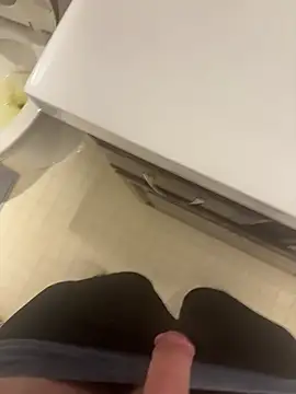 madman11222 online show from March 14, 4:43 am