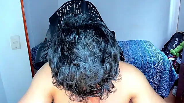 Tommy Bred online show from November 9, 5:06 pm