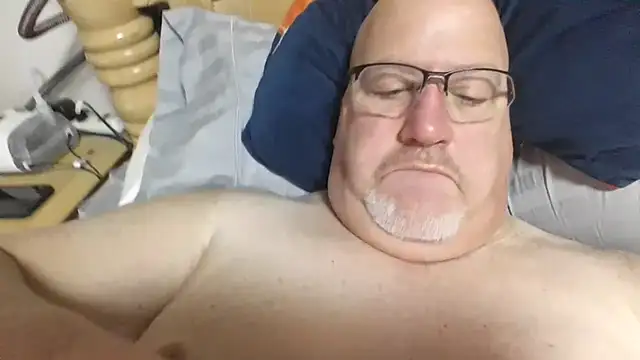 Bigbear0563 online show from February 8, 4:33 pm