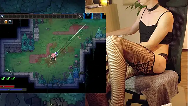 Snapshot of space_emma chatting on December 28, 9:08 pm space emma online show from December 28, 9:08 pm