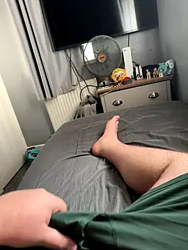 Just averagelad online show from September 27, 2:37 pm