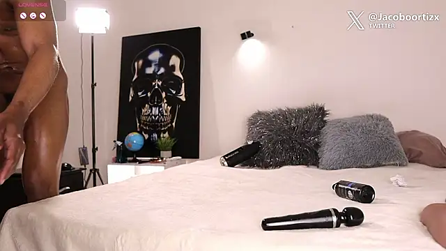 Jaycobortiz  online show from February 28, 4:11 am