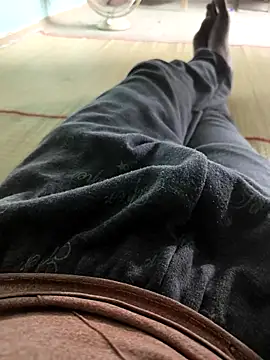 SILENT FUCKER 01 online show from March 23, 3:56 am