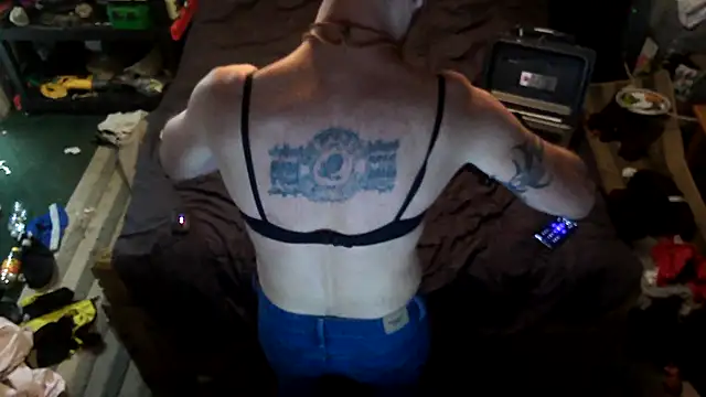 Bi curious86 online show from October 16, 10:40 pm