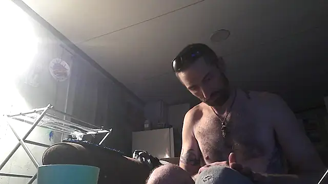 Bi curious86 online show from October 18, 3:22 am