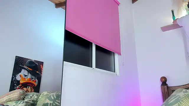 Snapshot of Juan_Castano chatting on October 17, 7:45 am Juan Castano online show from October 17, 7:45 am