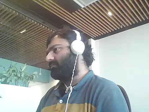 JohnBond009 online show from July 16, 5:20 pm