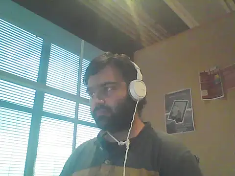 JohnBond009 online show from June 19, 7:19 pm