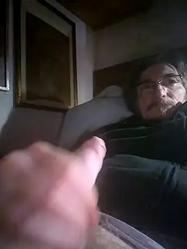 Chris8149 online show from March 22, 11:43 pm