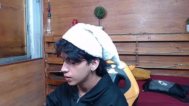 alex 477 online show from December 20, 12:56 pm