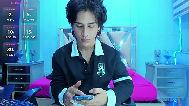 alex 477 online show from March 5, 12:12 pm