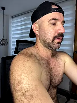 ADONIS ART01 online show from October 29, 7:39 pm