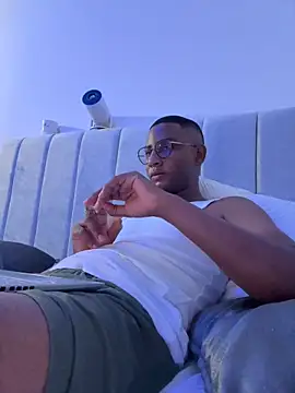 Arwens bell08 online show from January 12, 1:21 am