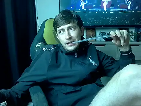 Fun Whit Alexxx online show from July 20, 2:40 am