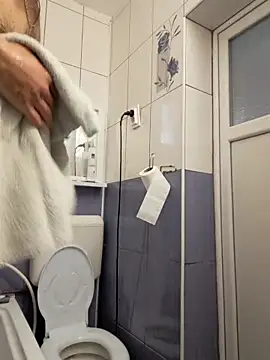 hornny1995 online show from October 21, 8:50 am