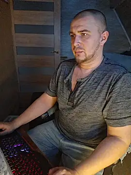 Foxyshaved online show from February 6, 1:41 pm