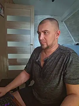 Foxyshaved online show from February 18, 10:24 am