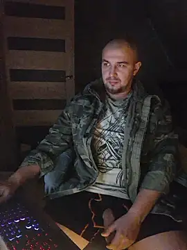 Foxyshaved online show from January 18, 5:09 am