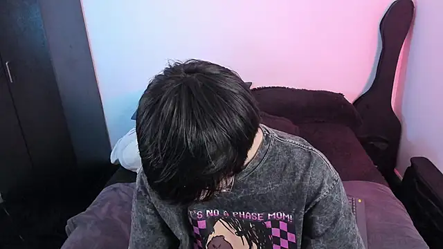 Aventure Twinks online show from December 3, 5:19 pm