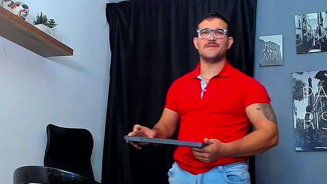 AndrewDiaz online show from July 24, 7:04 am