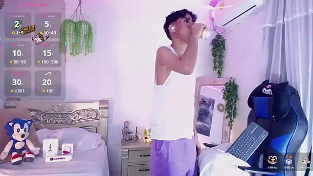 huge armound online show from October 3, 4:28 am