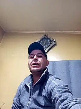 TrainedFinder5 online show from October 23, 3:10 am