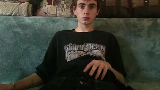 spicylaboi online show from January 1, 11:51 pm