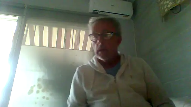 tuggy59 online show from November 15, 8:38 am