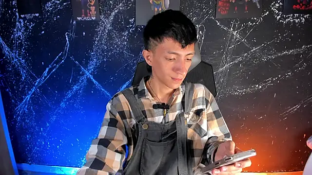 DereckCooperr online show from January 16, 11:18 pm