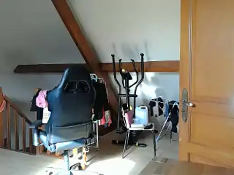 Snapshot of Nat70 chatting on March 13, 9:32 am Nat70 online show from March 13, 9:32 am