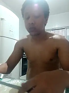 Nicolaskribeiro online show from October 8, 12:42 pm