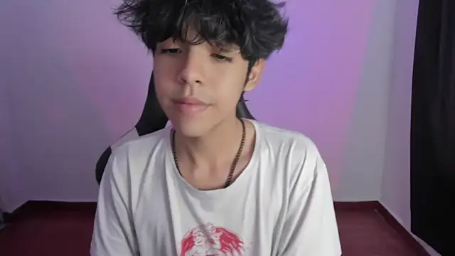 Alan26  online show from January 11, 2:58 pm