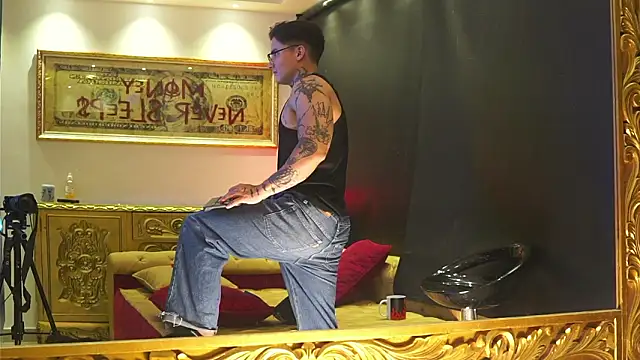 dantecoppolaa  online show from March 21, 1:53 am