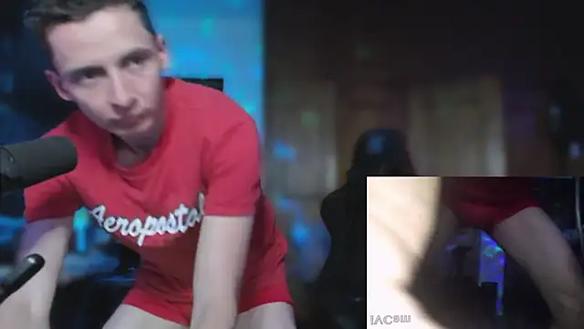 XxEnderxX online show from February 14, 5:35 am