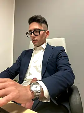 masterboss  online show from November 18, 2:43 pm